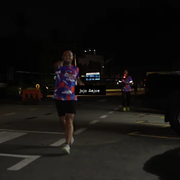 Runner Photo 6052102