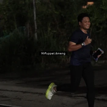Runner Photo 6052118