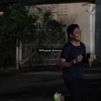 Runner Photo 6052120