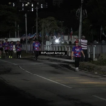 Runner Photo 6052124