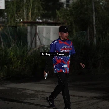 Runner Photo 6052140