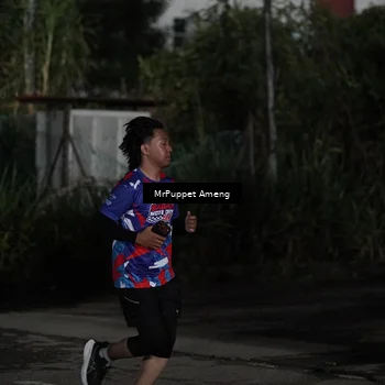 Runner Photo 6052215