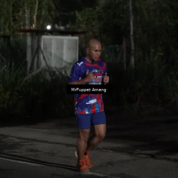 Runner Photo 6052308