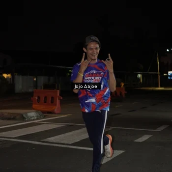 Runner Photo 6052372