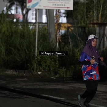 Runner Photo 6052383