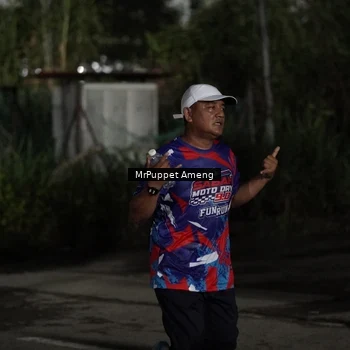 Runner Photo 6052398