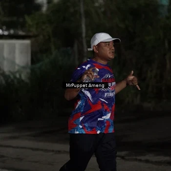 Runner Photo 6052399
