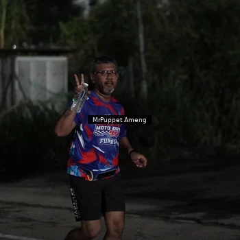 Runner Photo 6052403