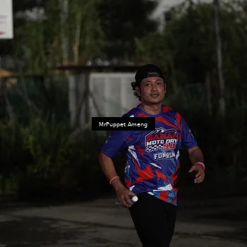 Runner Photo 6052408
