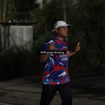 Runner Photo 6052418