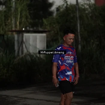 Runner Photo 6052444
