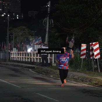 Runner Photo 6052456
