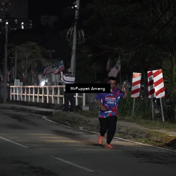 Runner Photo 6052460