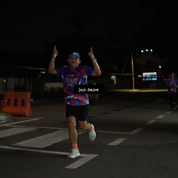 Runner Photo 6052466
