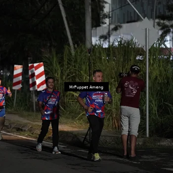 Runner Photo 6052491