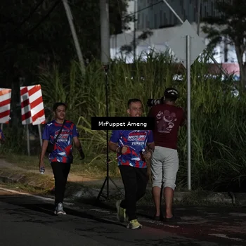 Runner Photo 6052498
