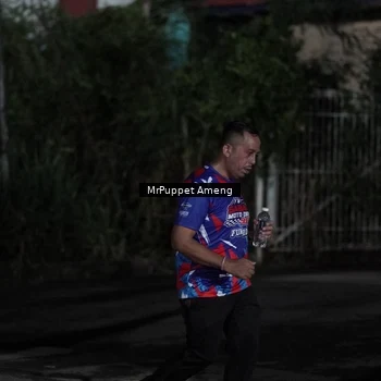 Runner Photo 6052507