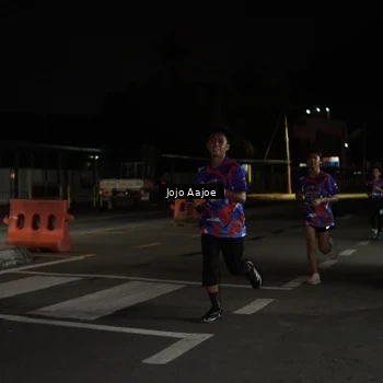 Runner Photo 6052521
