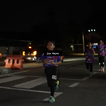 Runner Photo 6052600