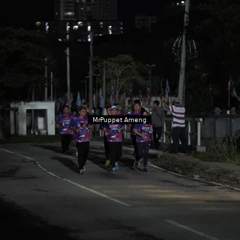 Runner Photo 6052615