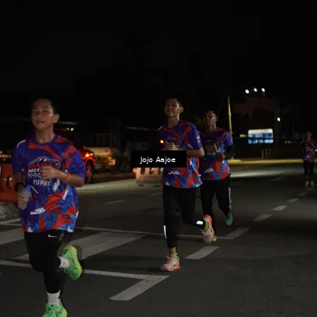 Runner Photo 6052635