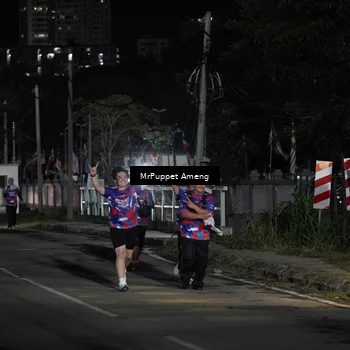 Runner Photo 6052640