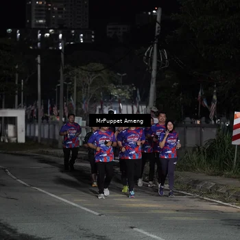 Runner Photo 6052642