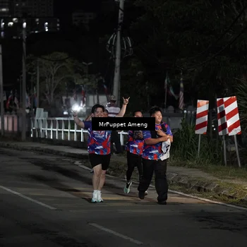Runner Photo 6052643