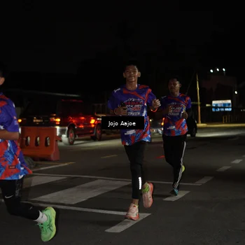 Runner Photo 6052685