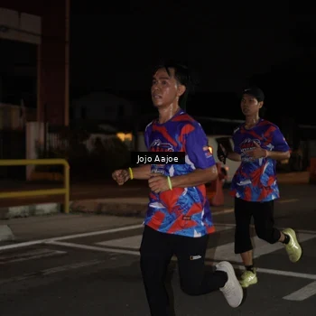 Runner Photo 6052721