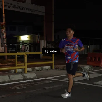 Runner Photo 6052874