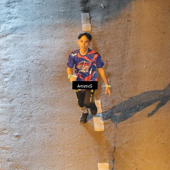 Runner Photo 6052960