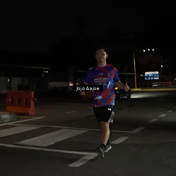 Runner Photo 6052969