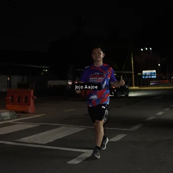 Runner Photo 6052978