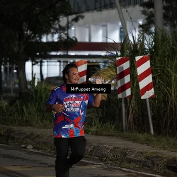 Runner Photo 6053053