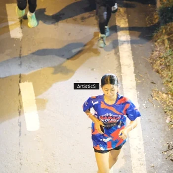 Runner Photo 6053055