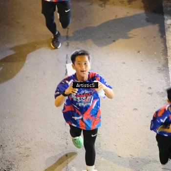Runner Photo 6053064
