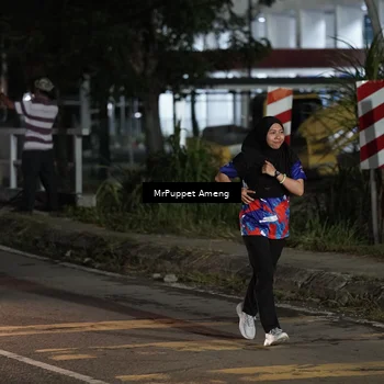 Runner Photo 6053105