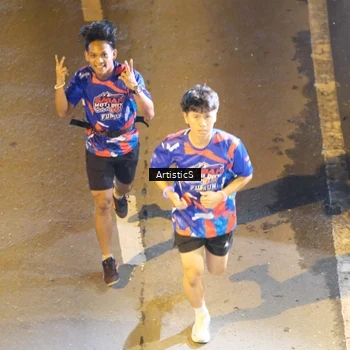 Runner Photo 6053203