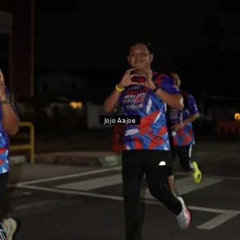 Runner Photo 6053232