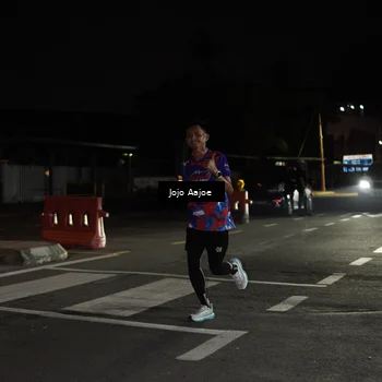Runner Photo 6053258