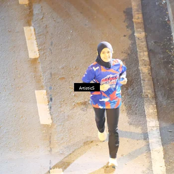 Runner Photo 6053400