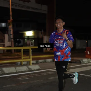 Runner Photo 6053435