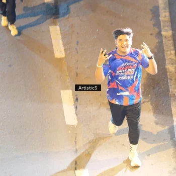 Runner Photo 6053437