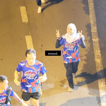 Runner Photo 6053442