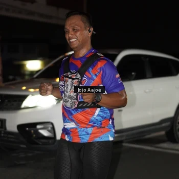 Runner Photo 6053469