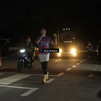 Runner Photo 6053498