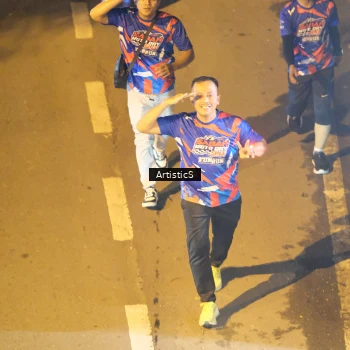 Runner Photo 6053500