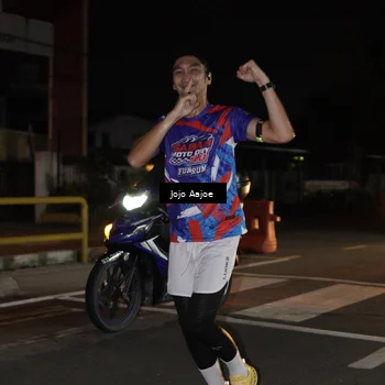 Runner Photo 6053588