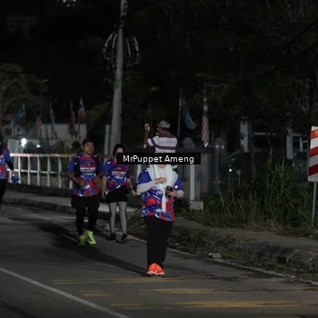 Runner Photo 6053695